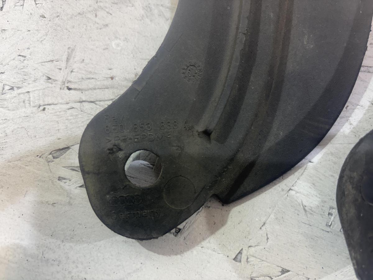 Cпойлер колеса 8E0853888E Audi A4 B6