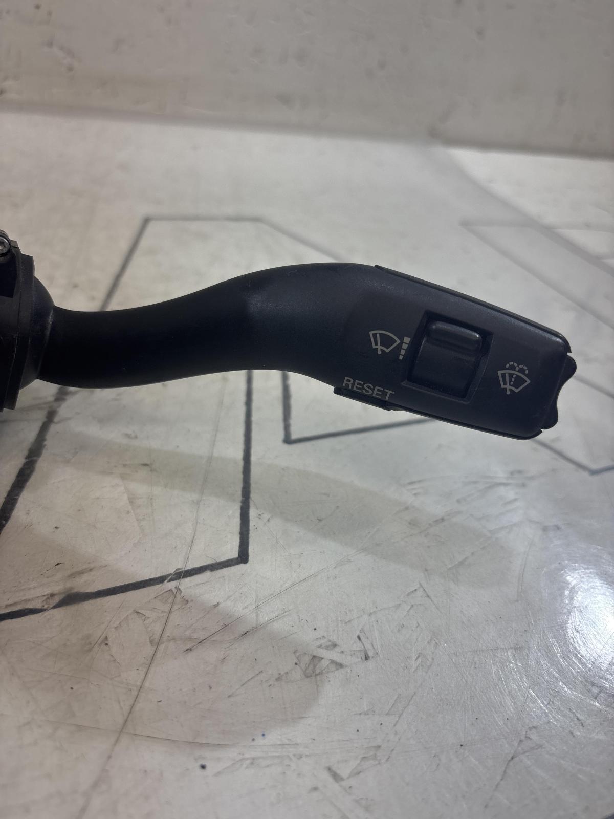 Переключатель подрулевой 4F0953549A Audi A6 C6 / S6 C6 / RS6 C6
