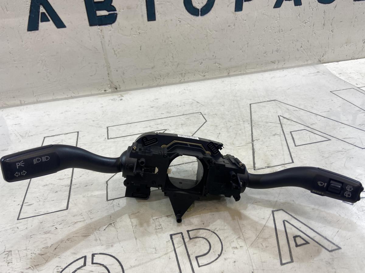 Переключатель подрулевой 8E0953549S Audi A4 B6
