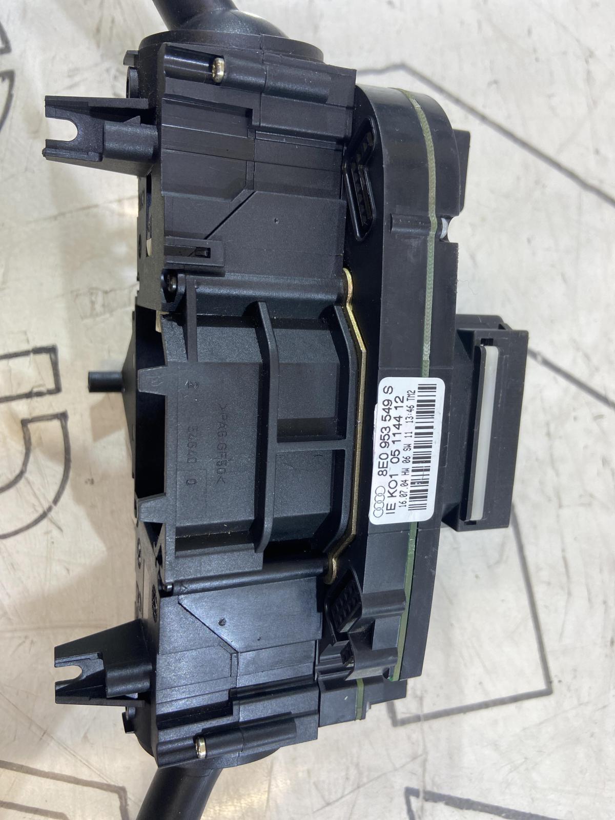 Переключатель подрулевой 8E0953549S Audi A4 B6