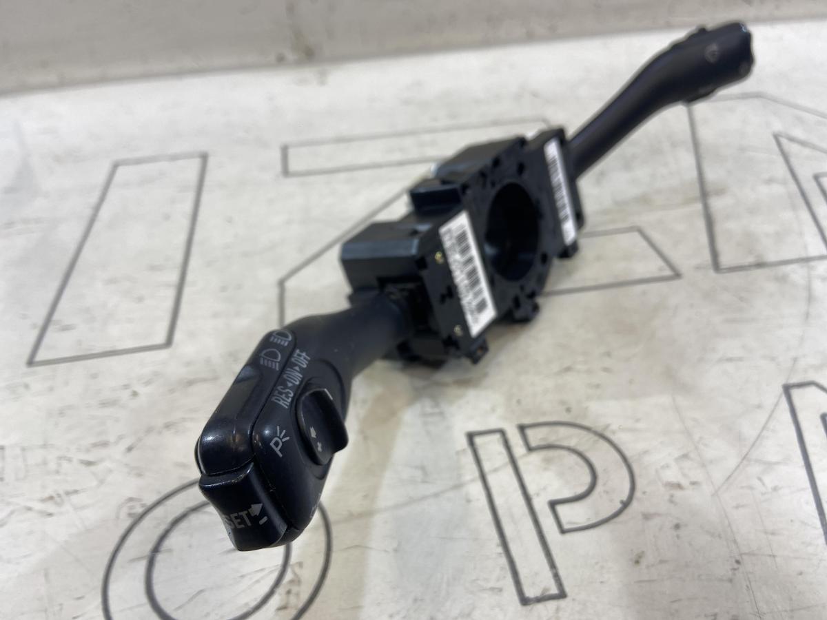 Переключатель подрулевой 8L0953513J Audi A3 / S3