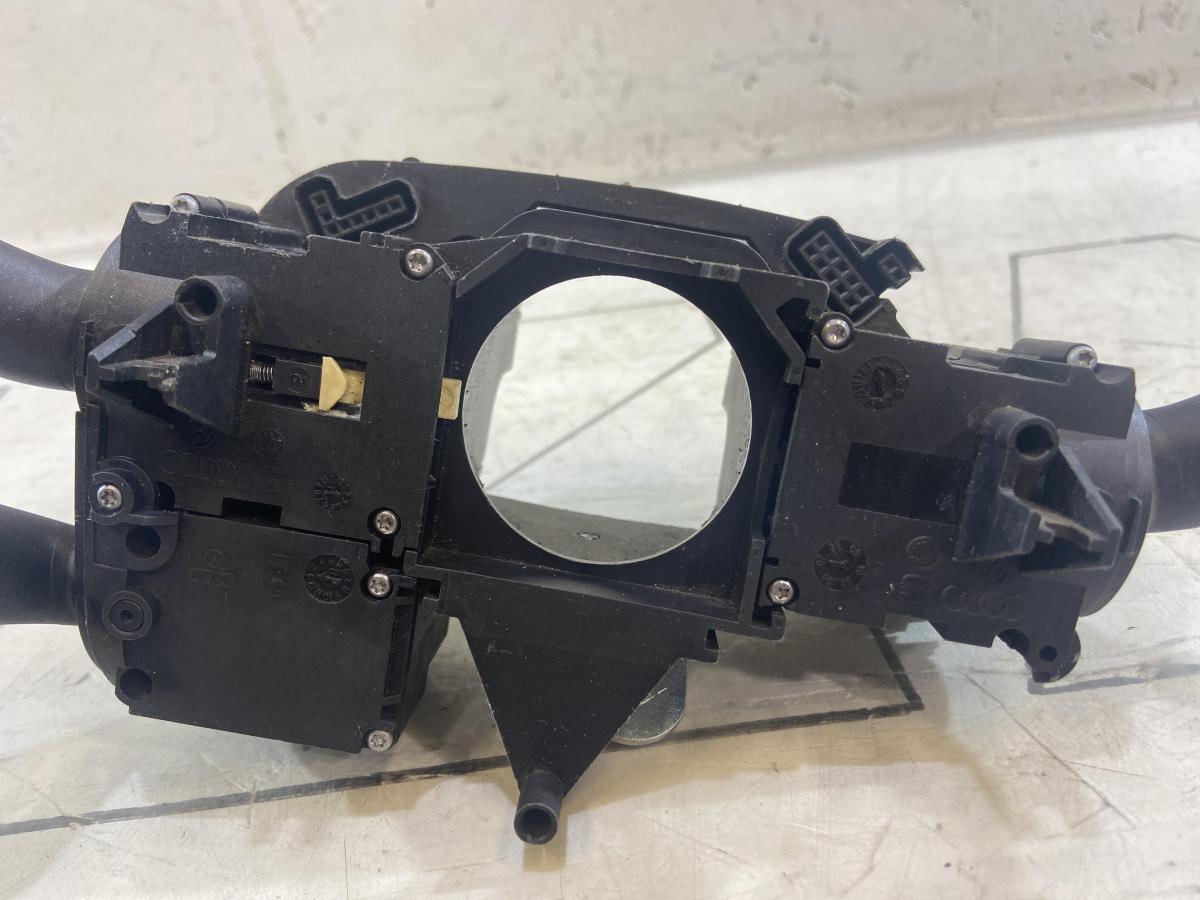 Переключатель подрулевой 4F0953549D Audi A6 C6 / S6 C6 / RS6 C6
