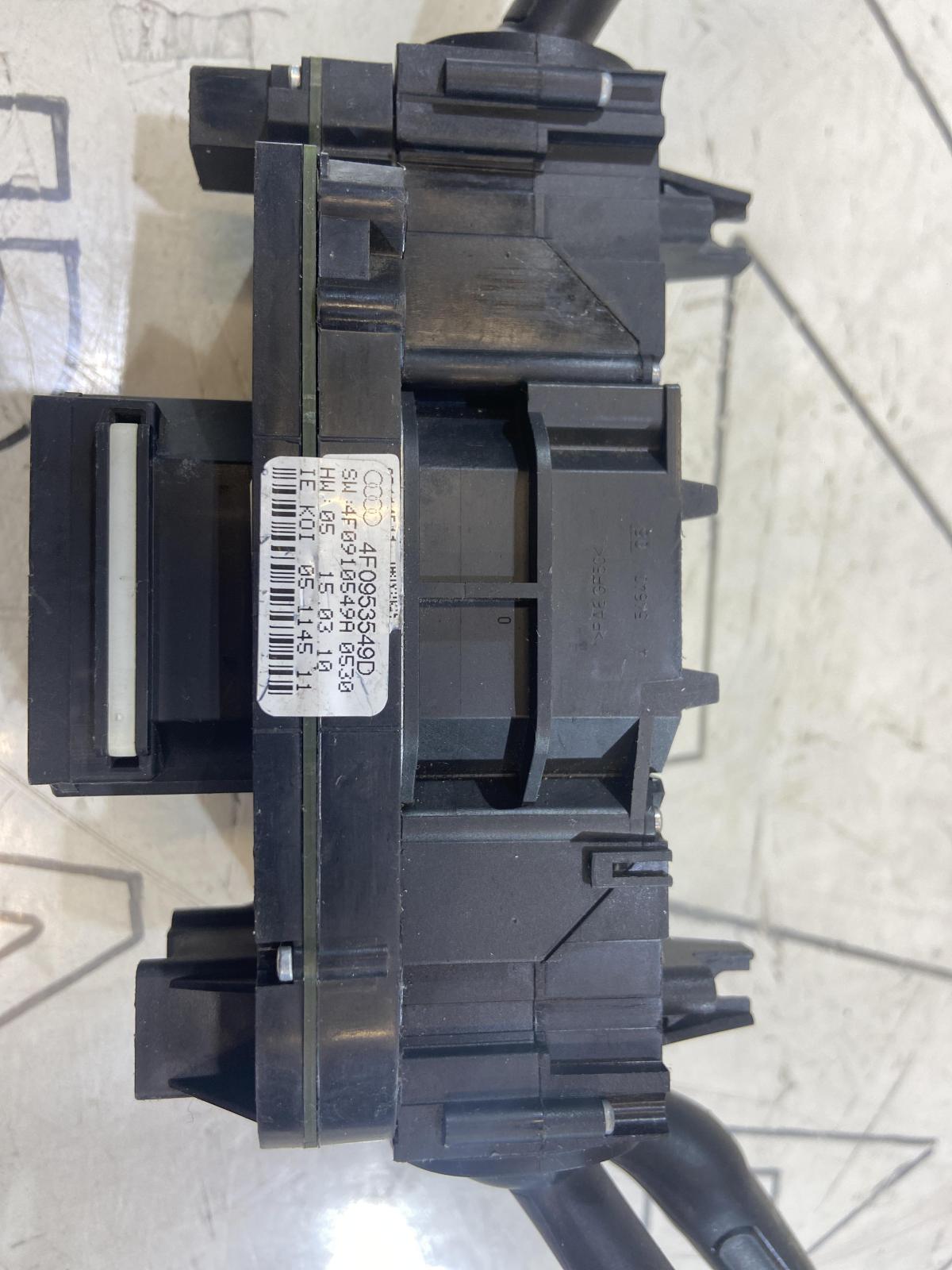 Переключатель подрулевой 4F0953549D Audi A6 C6 / S6 C6 / RS6 C6