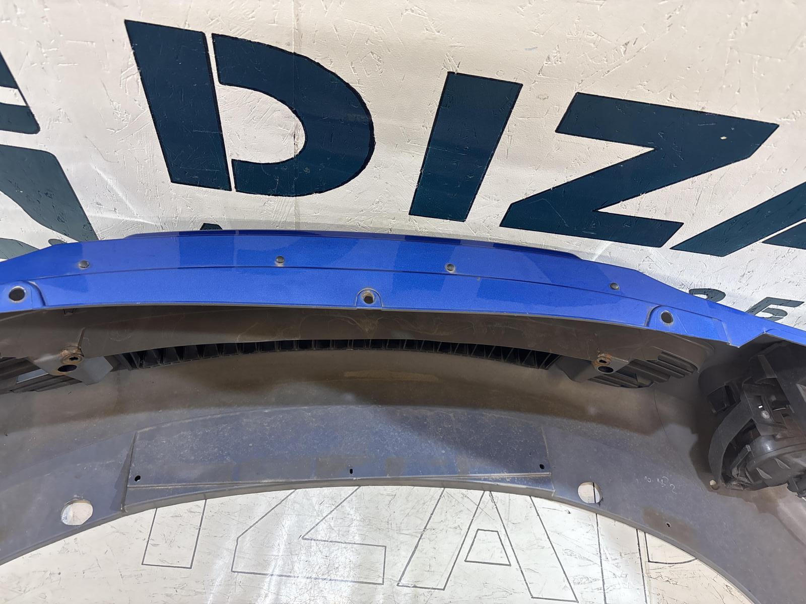 Бампер передний 1Z0807221D Skoda Octavia RS II