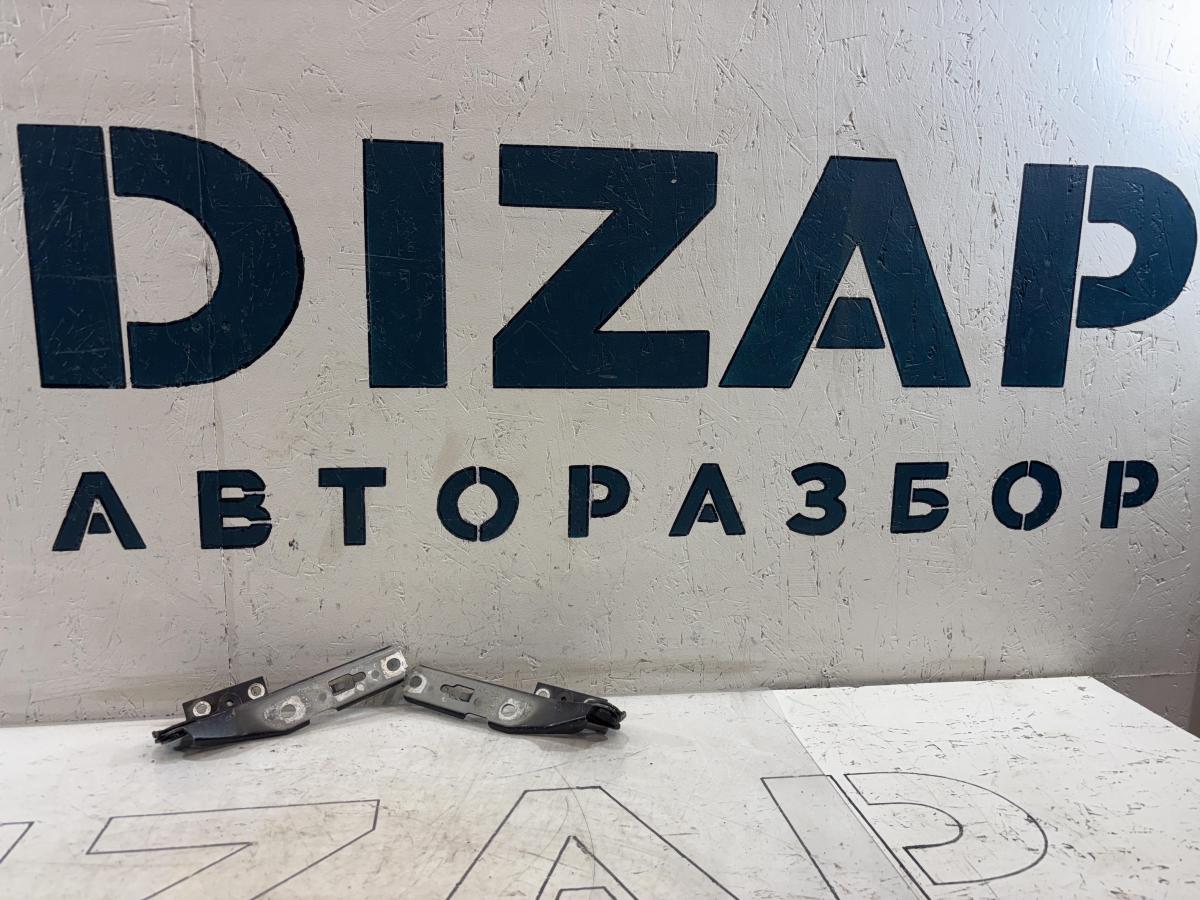 Петли капота левая правая 8E0823302E Audi A4 B6