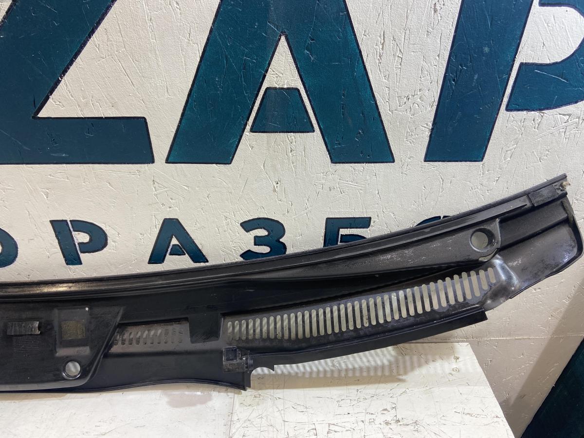 Жабо 7L6819403G Volkswagen Touareg I