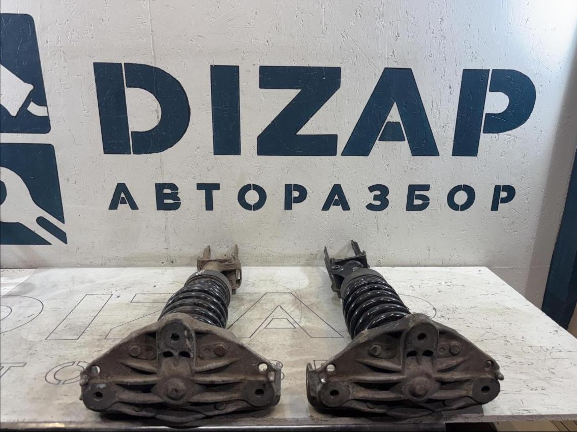 Амортизаторы с пружинами передние 7L6413031L Volkswagen Touareg I