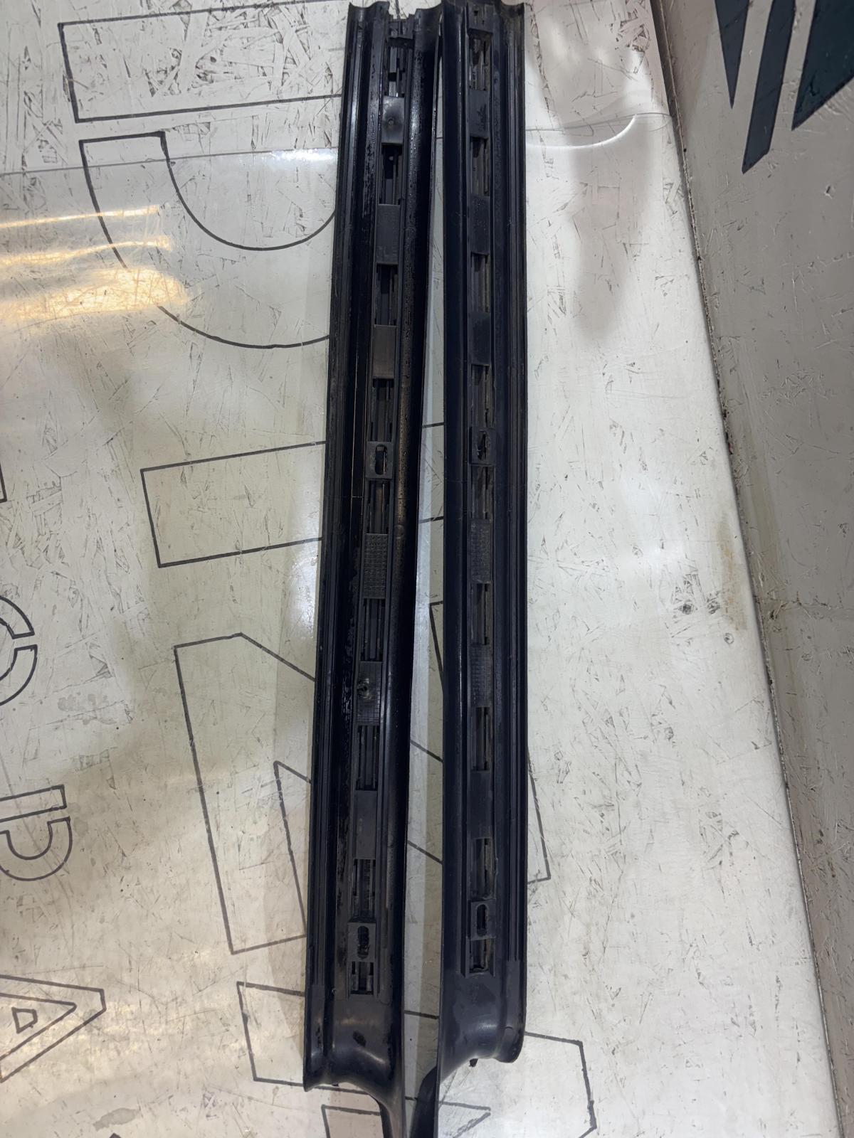 Накладки порогов внутренние 4A0864611 Audi A6 C4