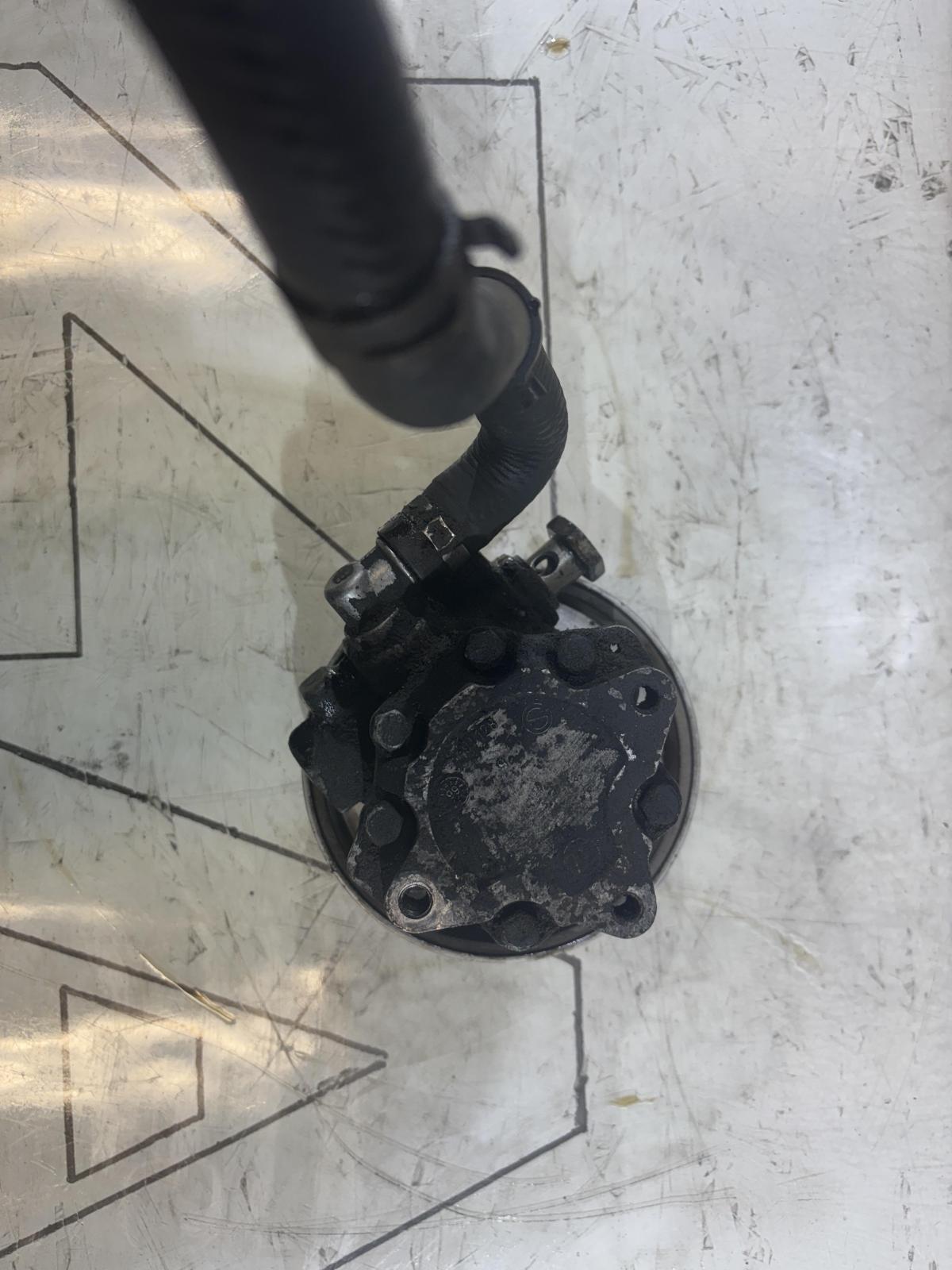 Насос гидроусилителя 4B0145155R Audi A6 C5 / A6 C5 Allroad