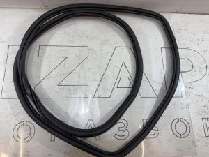 Уплотнитель задней двери 4L0833721 Audi Q7