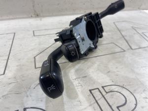 Переключатель подрулевой 4D0953513D Audi A8 D2 / S8 D2