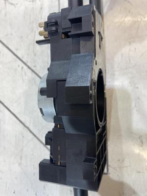Переключатель подрулевой 4D0953513D Audi A8 D2 / S8 D2