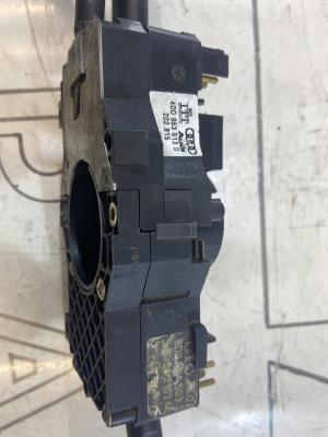 Переключатель подрулевой 4D0953513D Audi A8 D2 / S8 D2