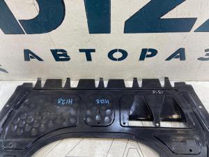 Пыльник двигателя центральный 1K0825237J Skoda Octavia II рест