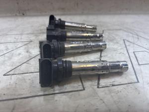 Катушка зажигания 036905715G Skoda Octavia II рест